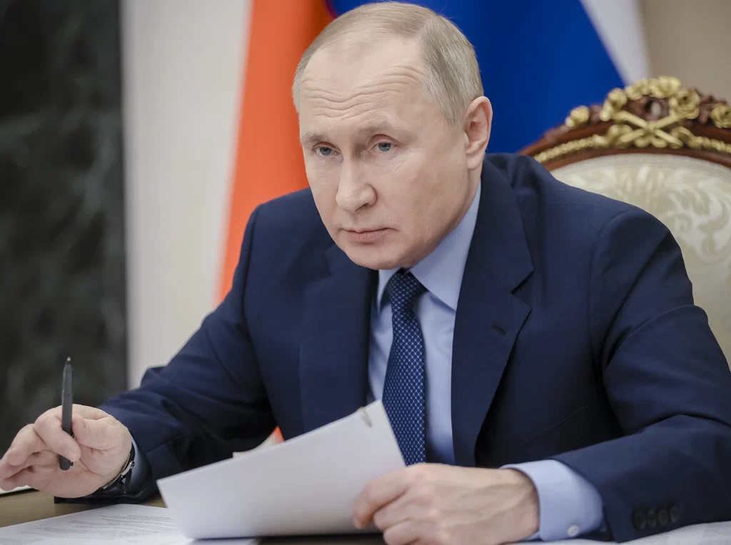 Владимир Путин поручил создать музеи, посвященные СВО