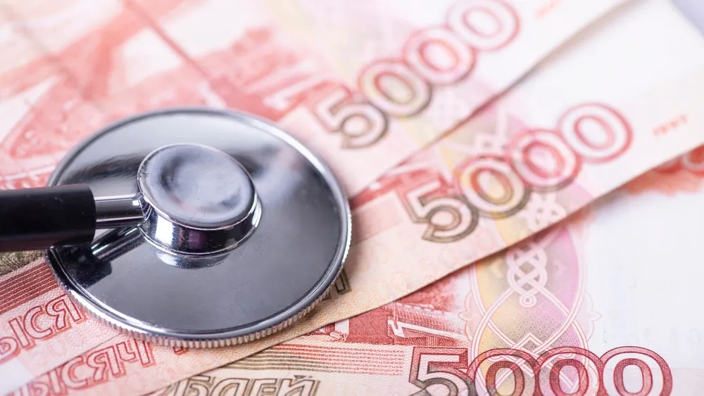 Медработники первичного звена здравоохранения Смоленской области получат региональную выплату