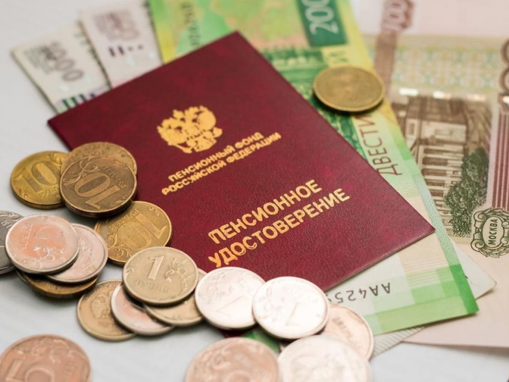 Путин подписал закон о повышении размера выплаты к пенсии в 2024 году