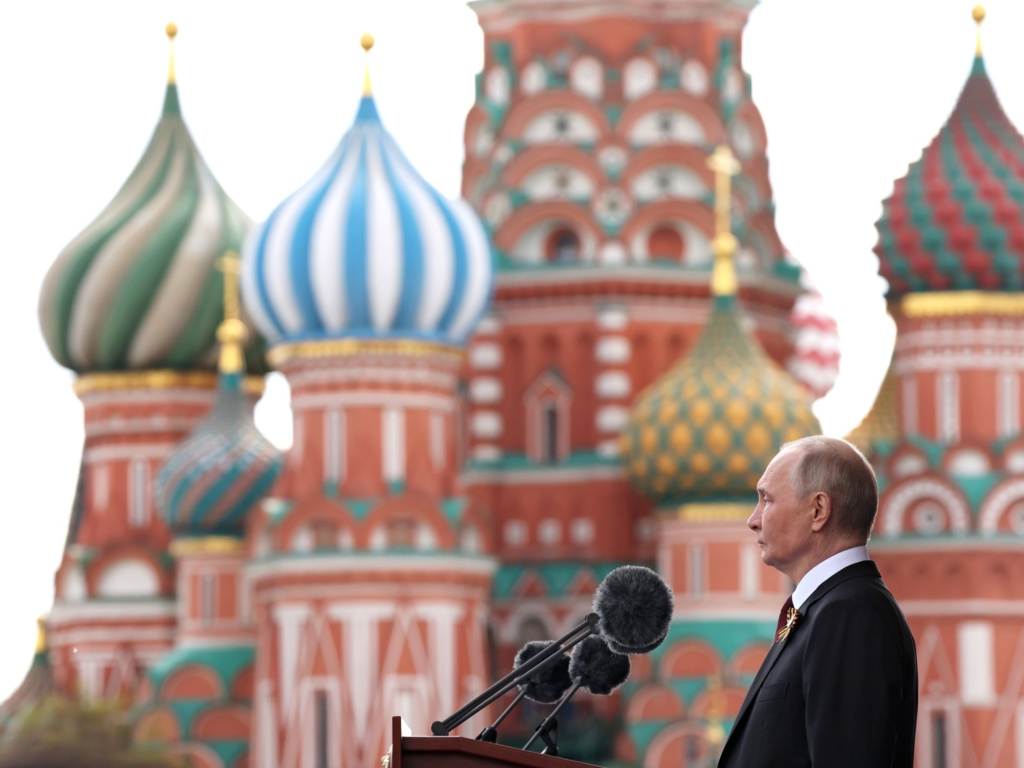 Главный праздник страны. О чем заявил Путин на параде в честь Дня Победы