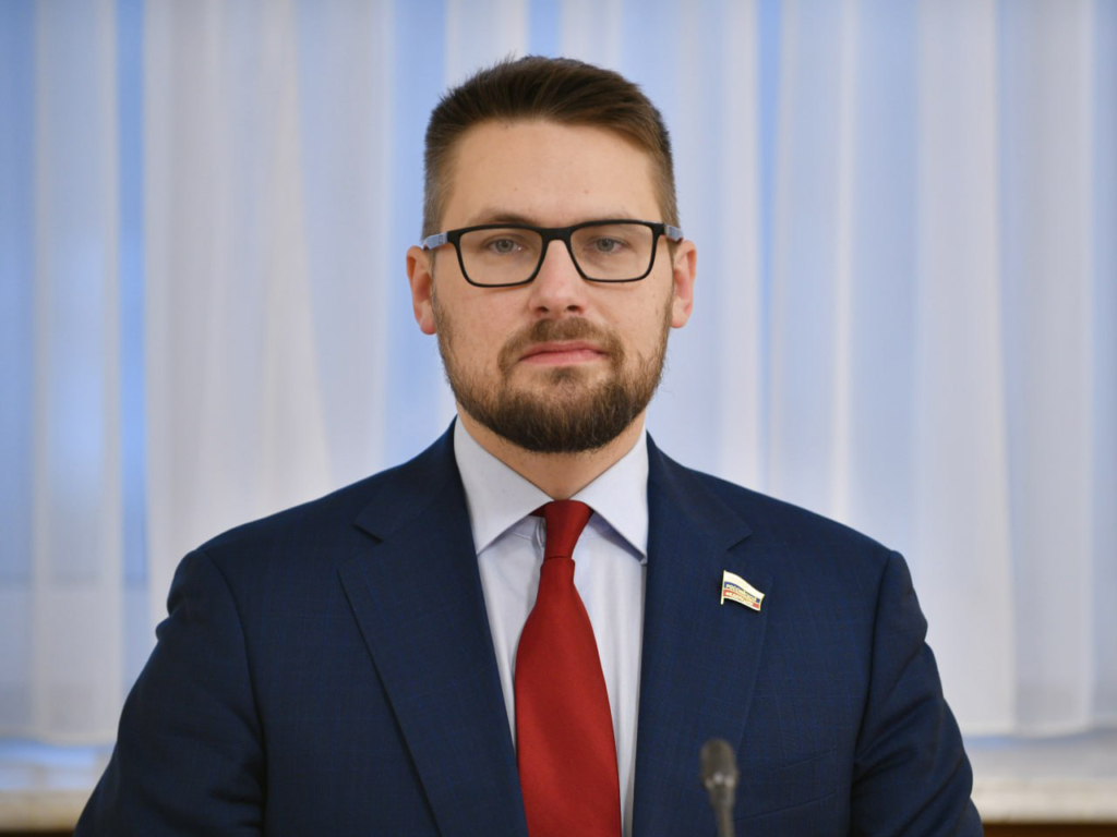Сенатор Руслан Смашнёв: Смоленская область представлена на Петербургском международном экономическом форуме самым достойным образом