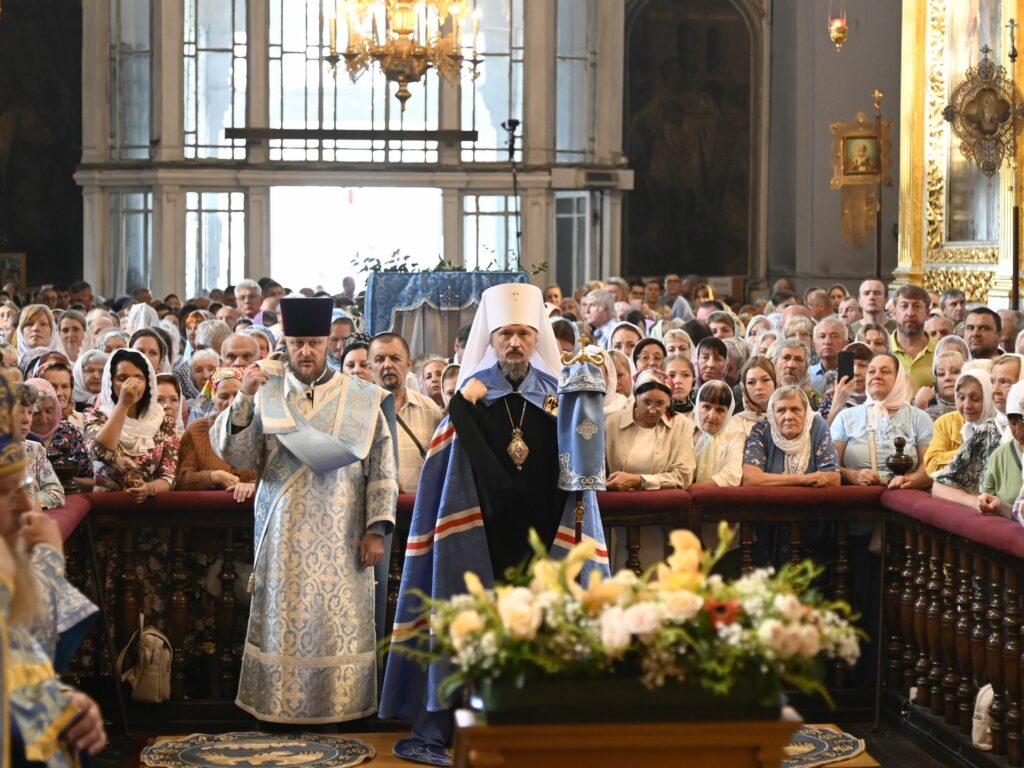 В Смоленске прошли торжества в честь Смоленской иконы Божией Матери «Одигитрия»