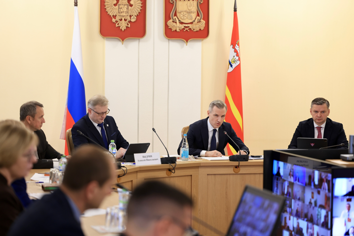 Василий Анохин: Вопросы благоустройства муниципальных округов обсудили на очередном заседании регионального Правительства